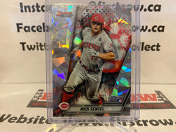 2019 Bowman's Best ** ATOMIC REFRACTOR ROOKIE ** #12 Nick Senzel RC SP