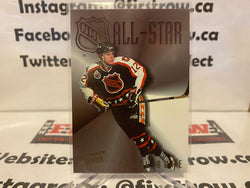 1993-94 Fleer Ultra NHL All-Star Pavel Bure #17